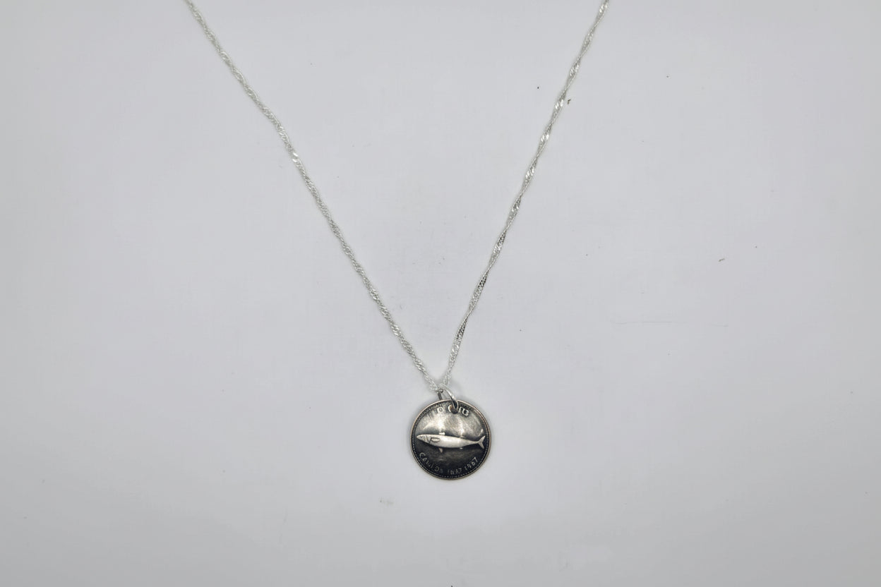 The Silver Fin Necklace
