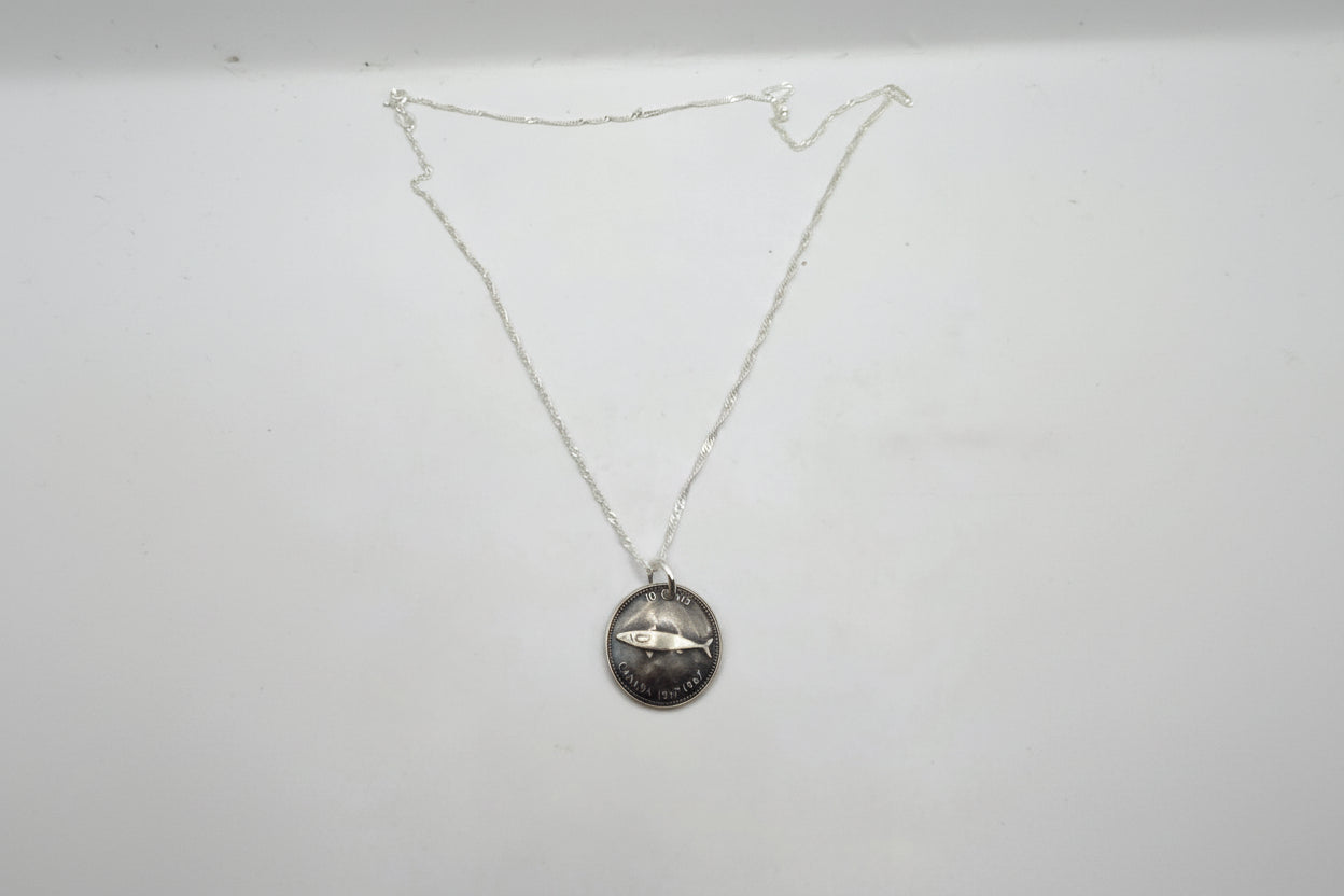The Silver Fin Necklace